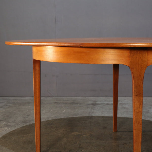 Sutcliffe Vintage Teak Dining Table @ REHAUS