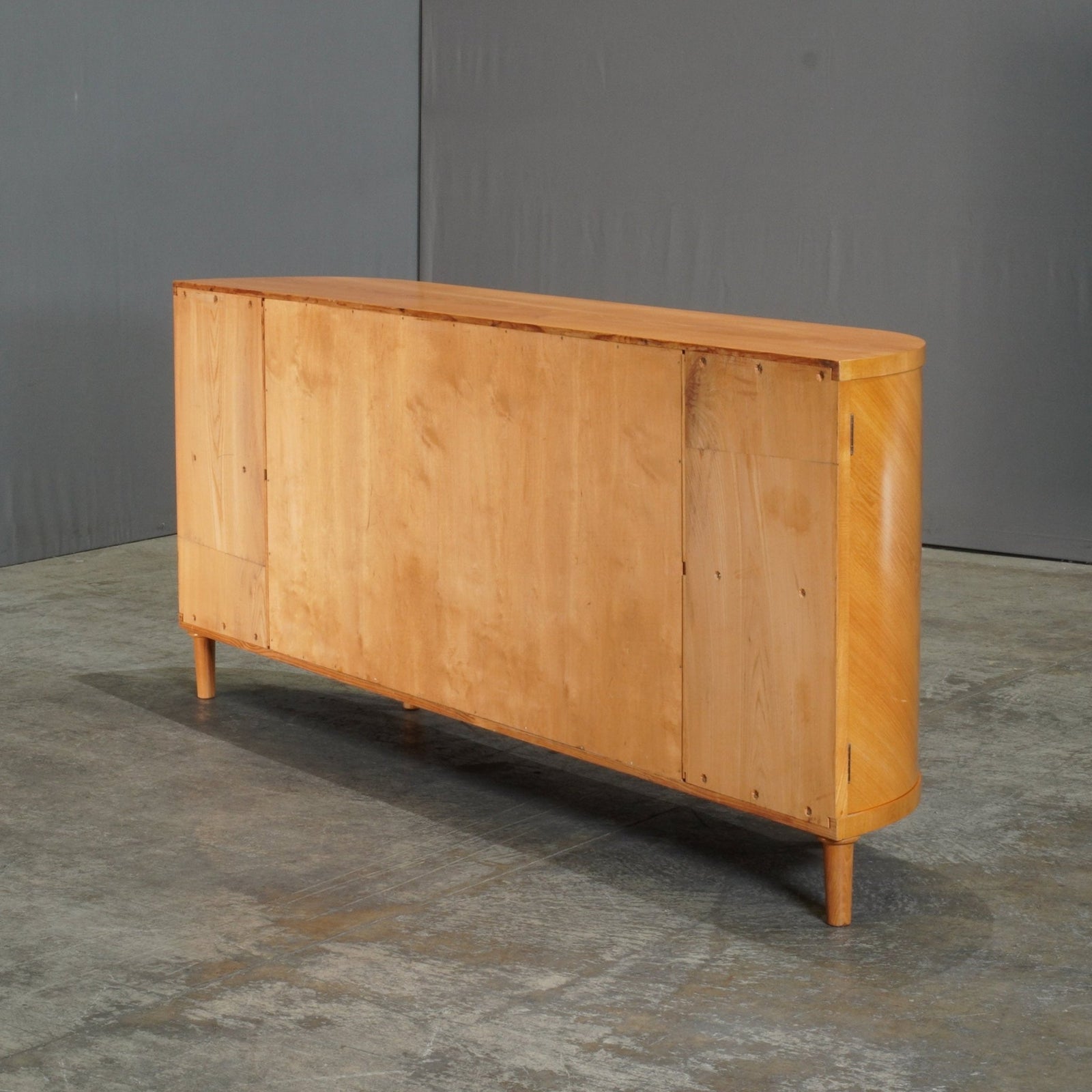 Swedish Mid - Century Elm Sideboard @ REHAUS