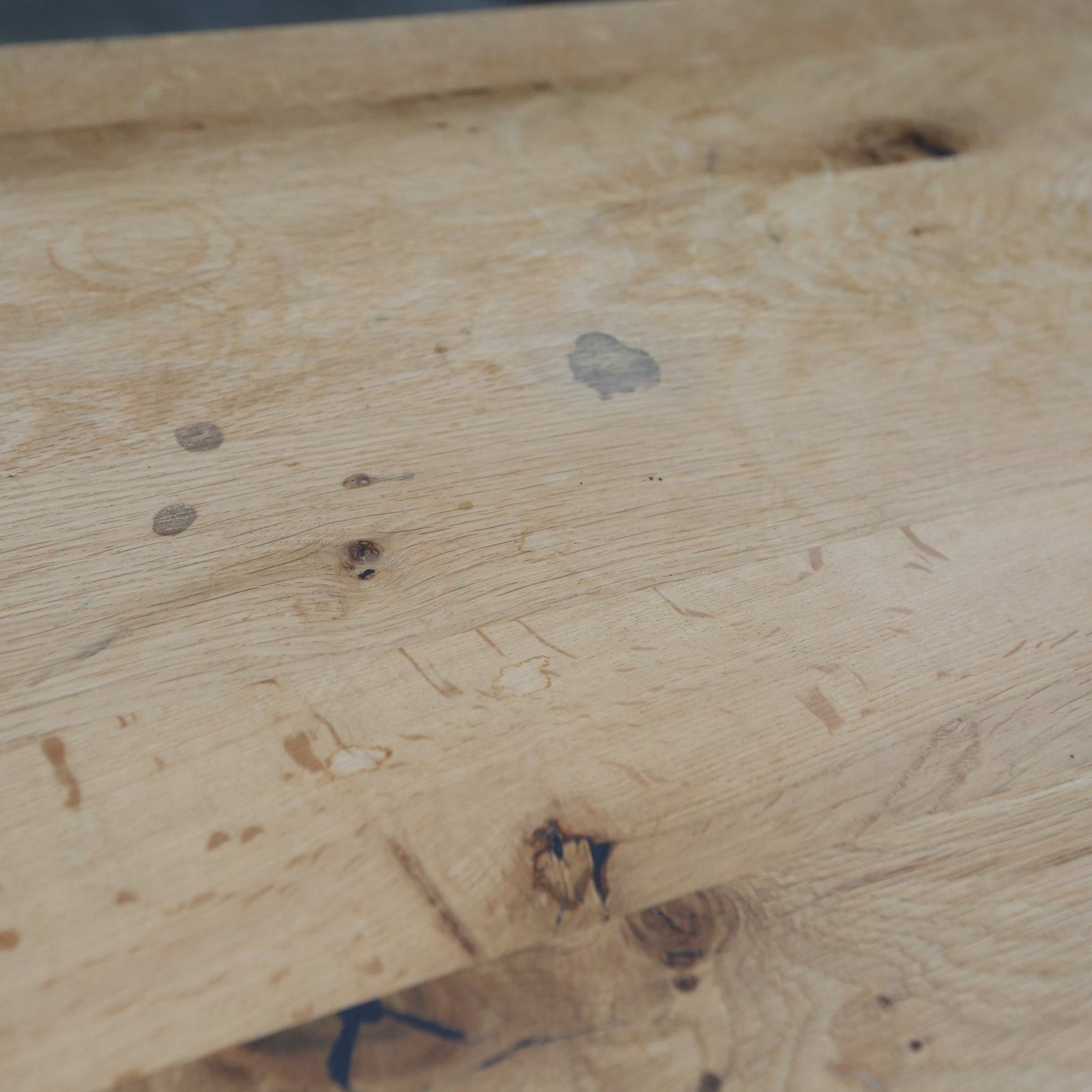 TA17 London Dining Table by Philipp Mainzer @ REHAUS