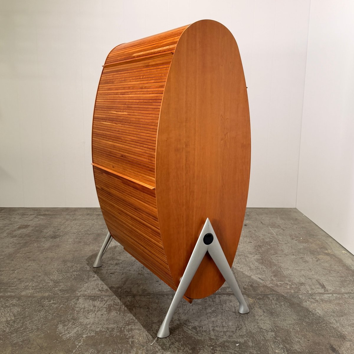 Tagliabue Tour Bar by Cozza and Mascheroni @ REHAUS
