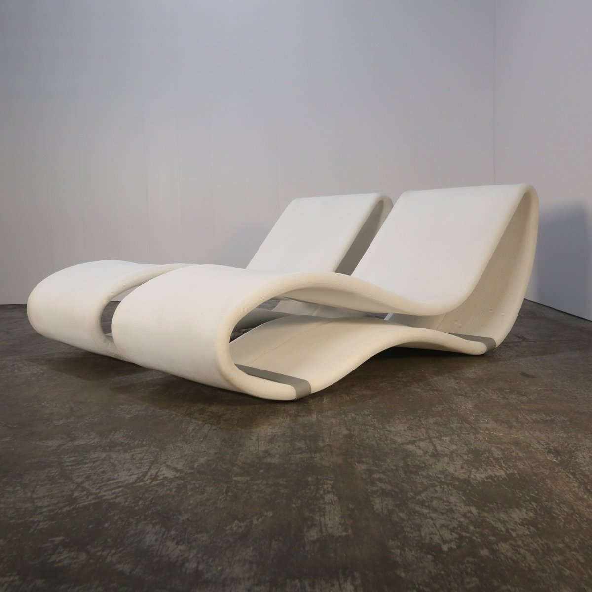 Talenti Breez 2.0 Sunbed by Karim Rachid @ REHAUS
