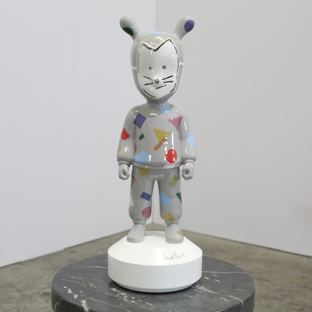 The Guest Signed Figurines Set by Paul Smith @ REHAUS