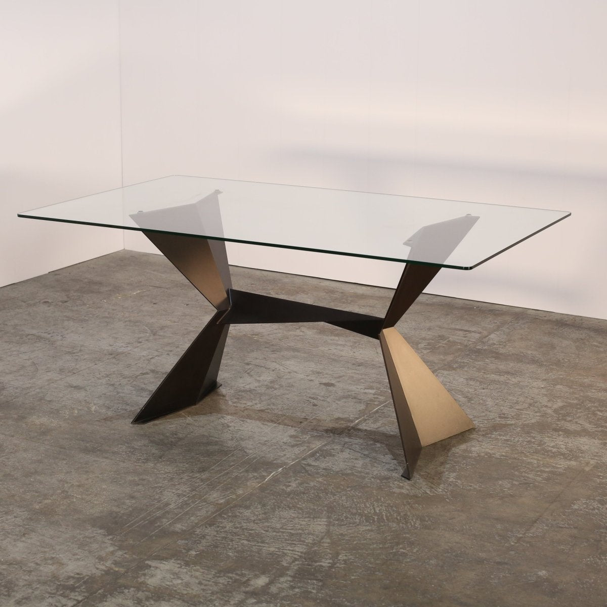 Tom Faulkner Echo Rectangular Dining Table @ REHAUS