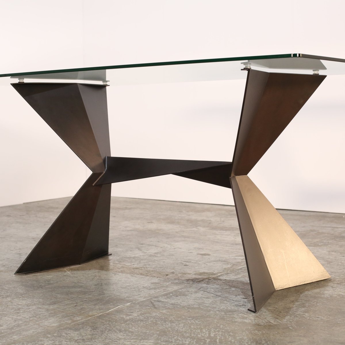 Tom Faulkner Echo Rectangular Dining Table @ REHAUS