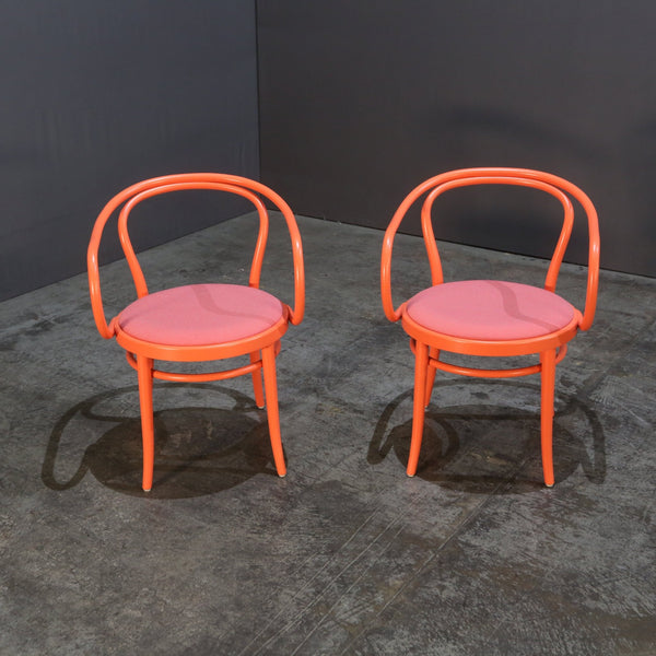 TON Armchair 30 by TON R&D @ REHAUS