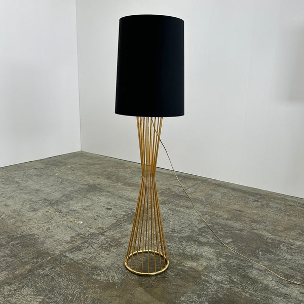Tulip Lamp by Autoban for De La Espada @ REHAUS