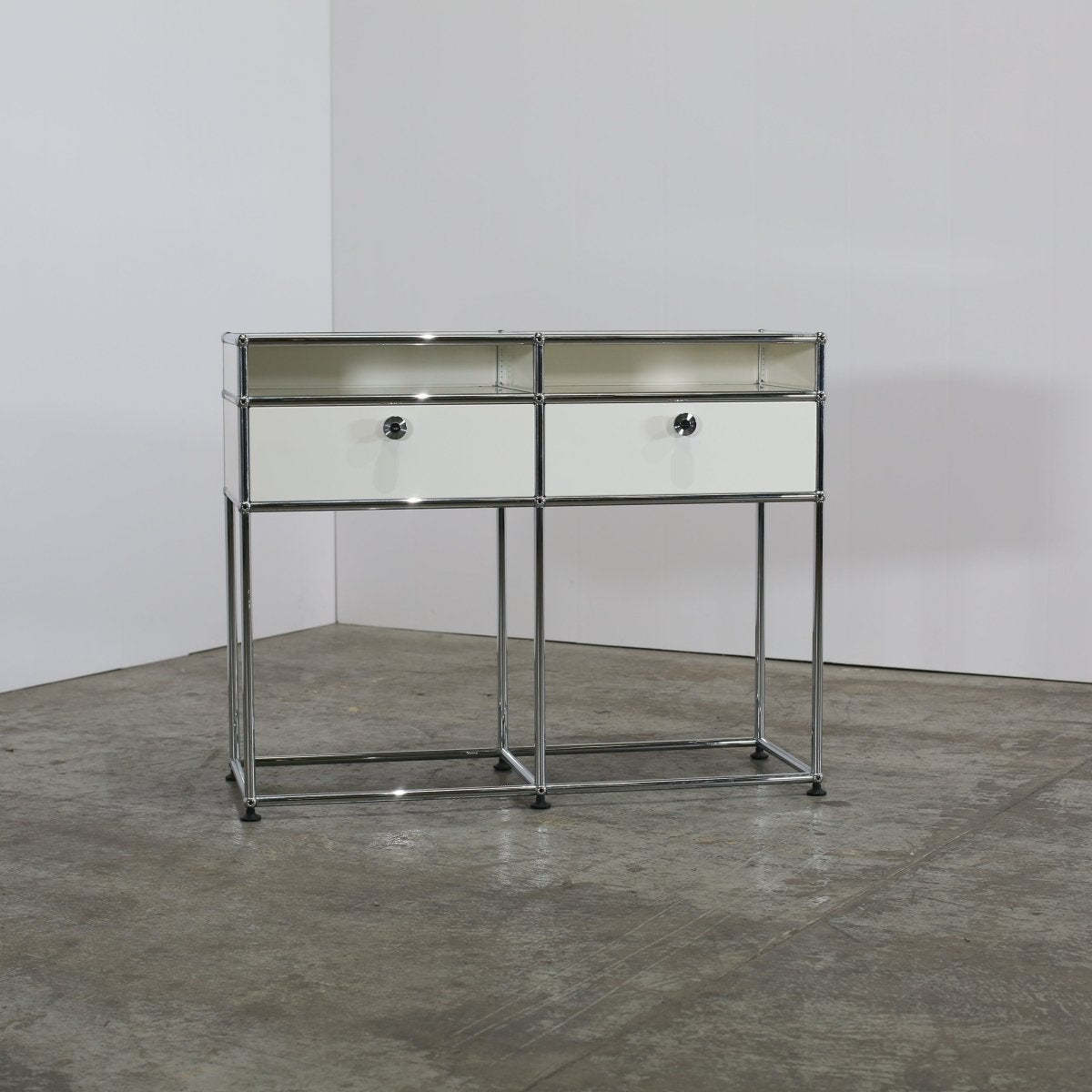 USM Balchandani Console by Fritz Haller & Paul Schaerer @ REHAUS