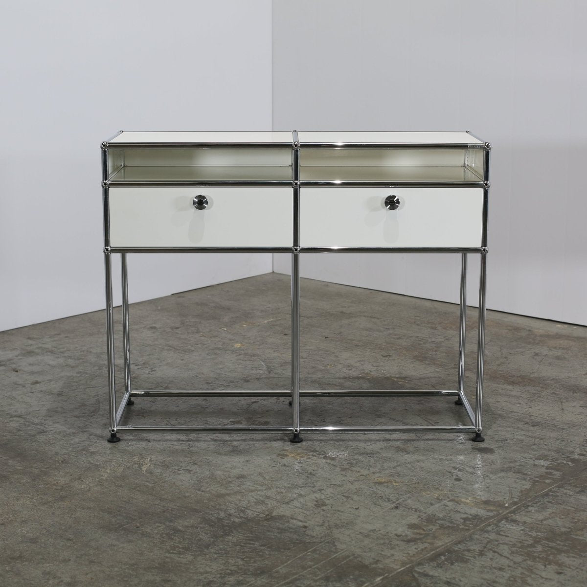 USM Balchandani Console by Fritz Haller & Paul Schaerer @ REHAUS