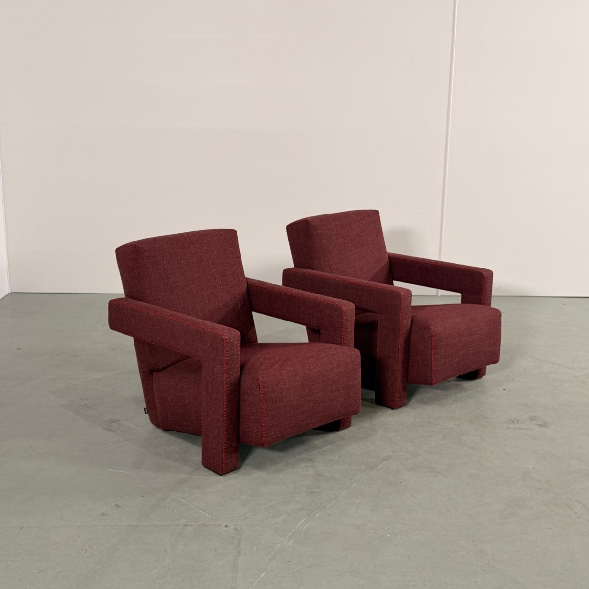 Utrecht Armchair by Gerrit Rietveld for Cassina (Set of 2) @ REHAUS