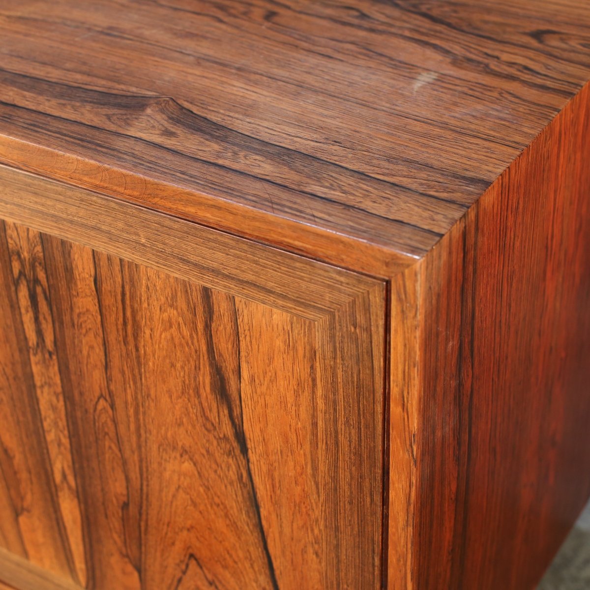 Vintage Console Sideboard @ REHAUS