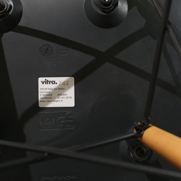 Vitra Black Eames DSW Chair, Set of Two @ REHAUS