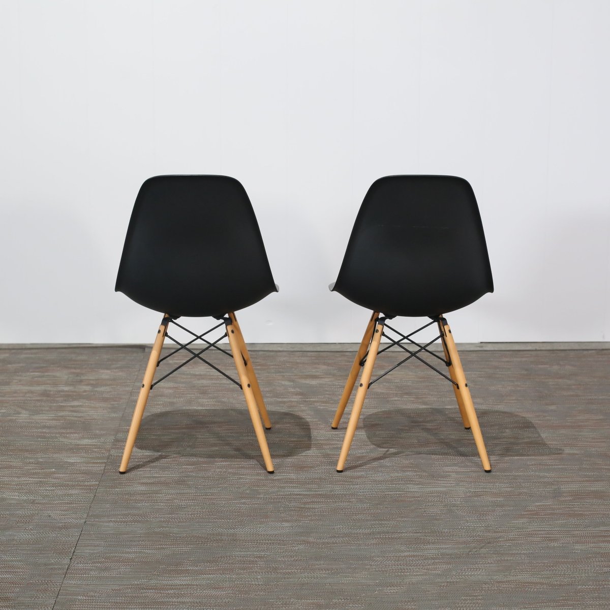 Vitra Black Eames DSW Chair @ REHAUS