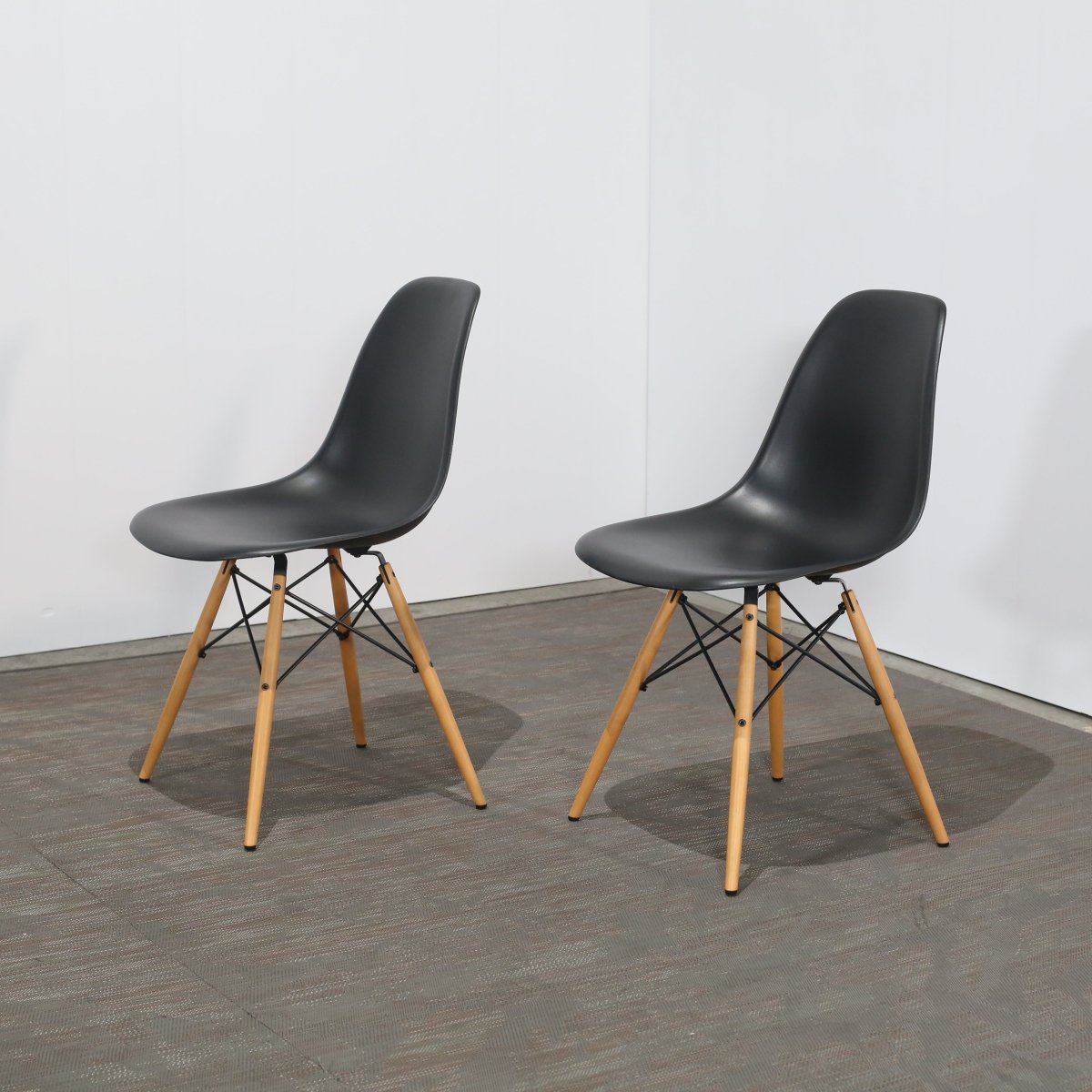 Vitra Black Eames DSW Chair @ REHAUS