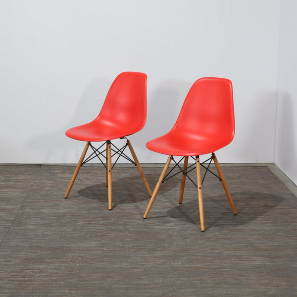 Vitra Eames DAW Armchair @ REHAUS