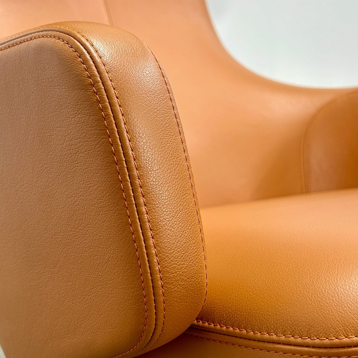 Vitra Grand Repos Armchair and Ottoman by Antonio Citterio @ REHAUS