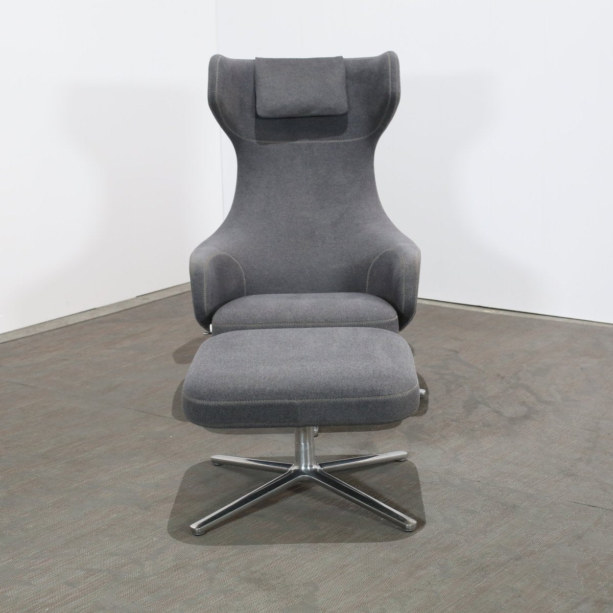 Vitra Grand Repos Lounge Chair & Footstool by Antonio Citterio @ REHAUS