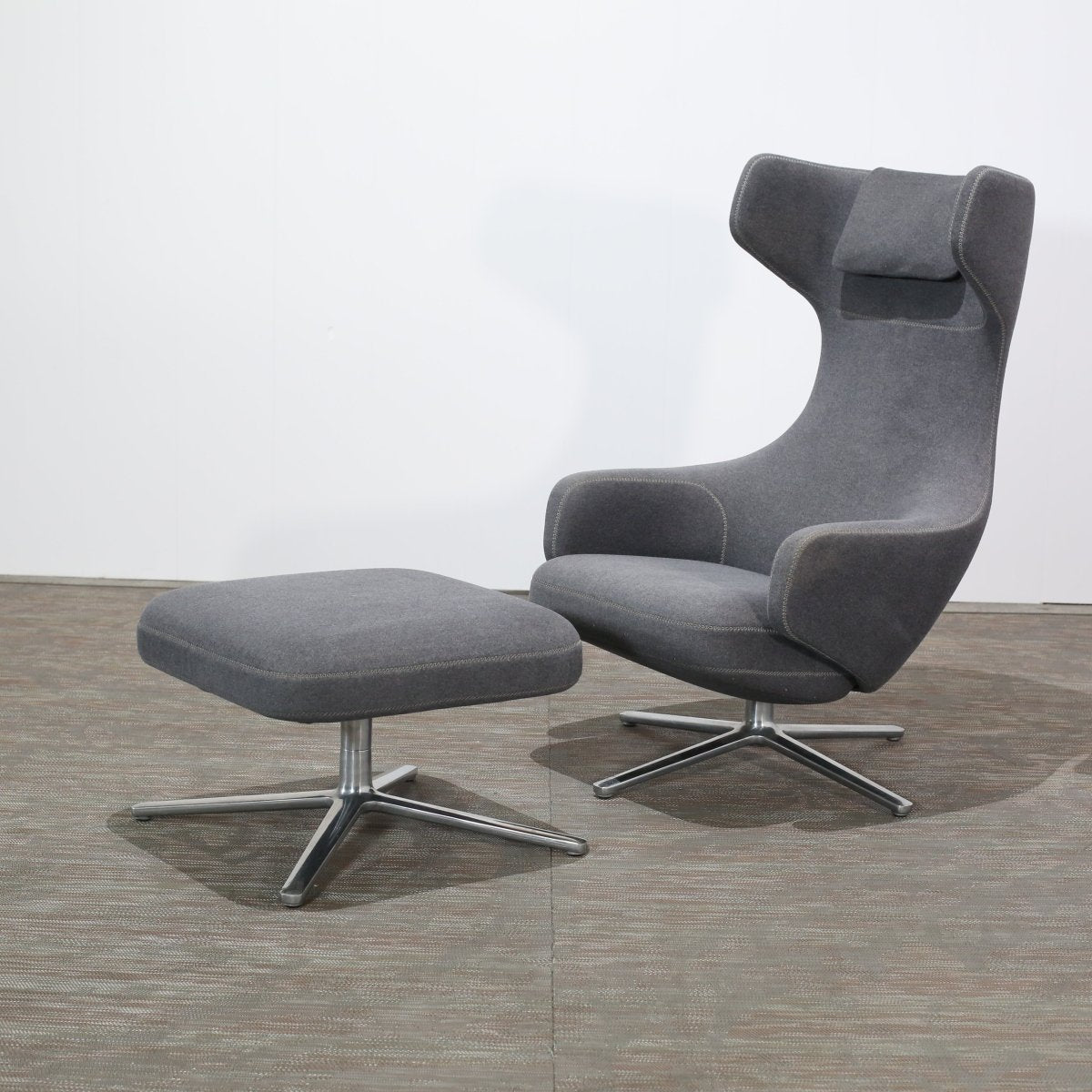 Vitra Grand Repos Lounge Chair & Footstool by Antonio Citterio @ REHAUS