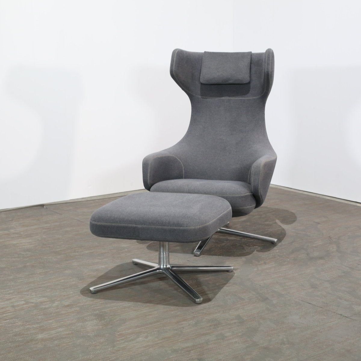 Vitra Grand Repos Lounge Chair & Footstool by Antonio Citterio @ REHAUS