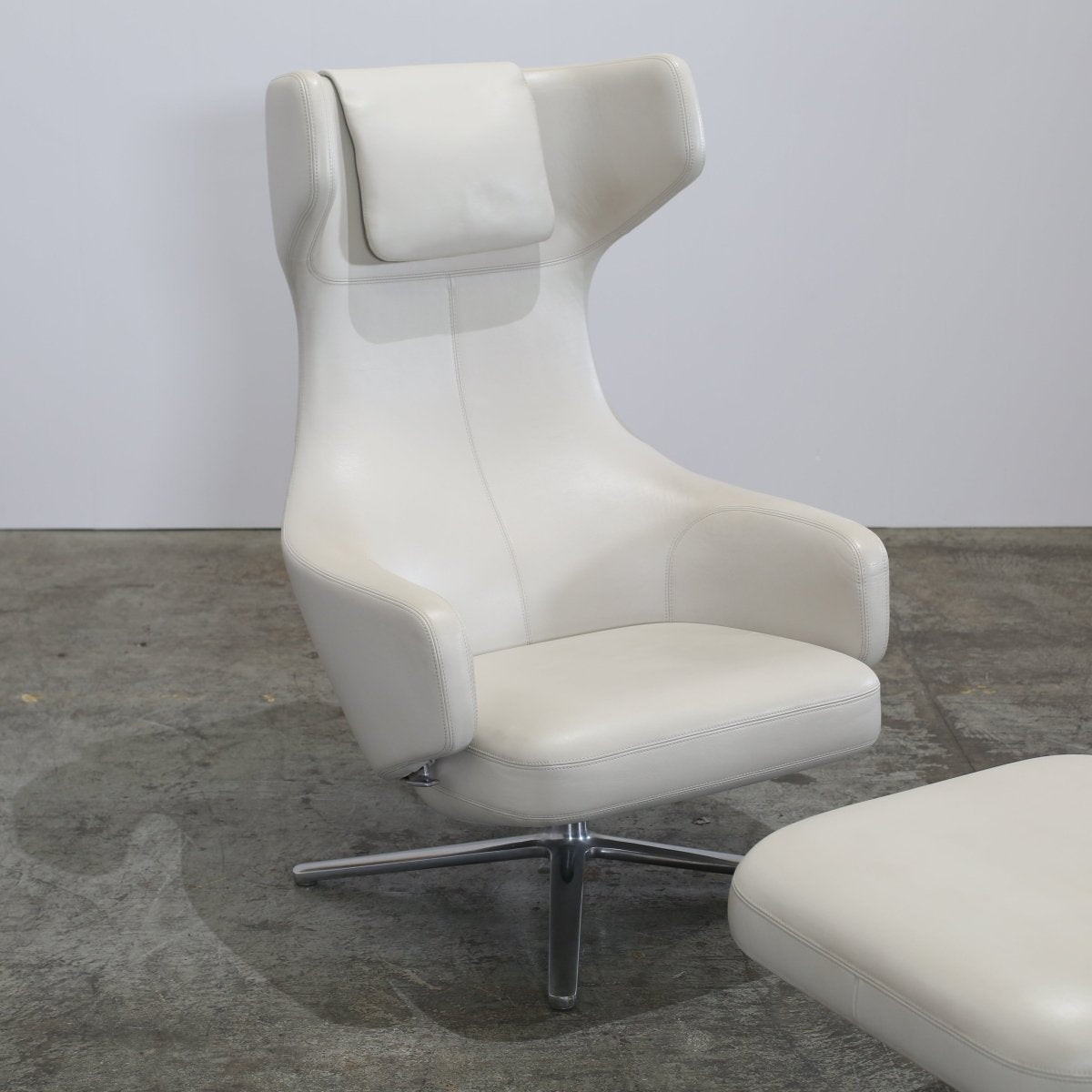 Vitra Grand Repos Lounge Chair & Footstool @ REHAUS