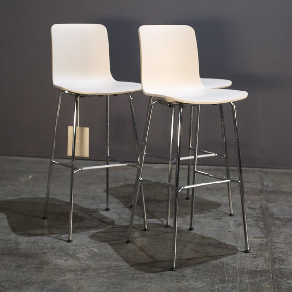 Vitra Hal High Stool by Jasper Morrison @ REHAUS