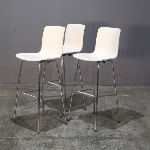 Vitra Hal High Stool by Jasper Morrison @ REHAUS