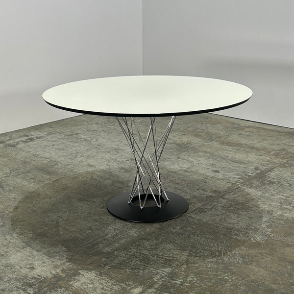 Vitra Noguchi Dining Table by Isamu Noguchi @ REHAUS