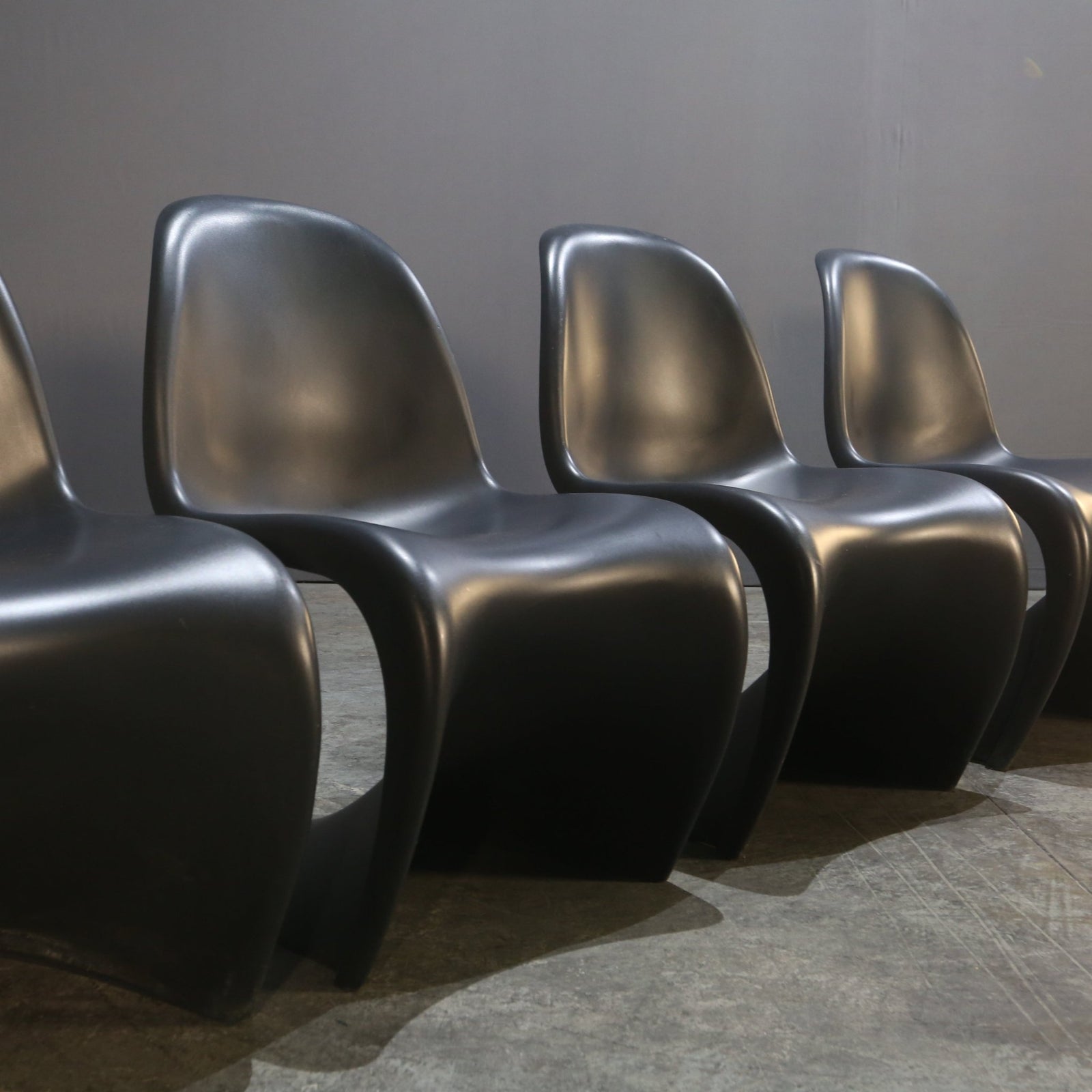 Vitra Panton Chair by Verner Panton @ REHAUS
