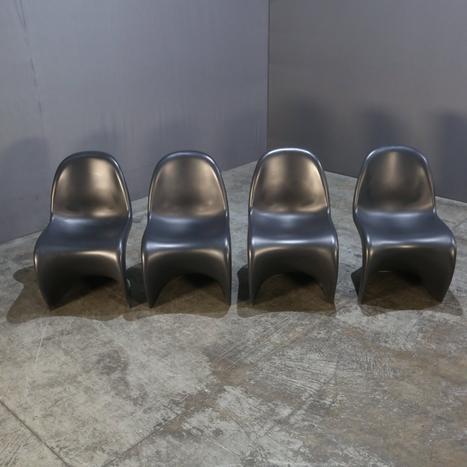 Vitra Panton Chair by Verner Panton @ REHAUS