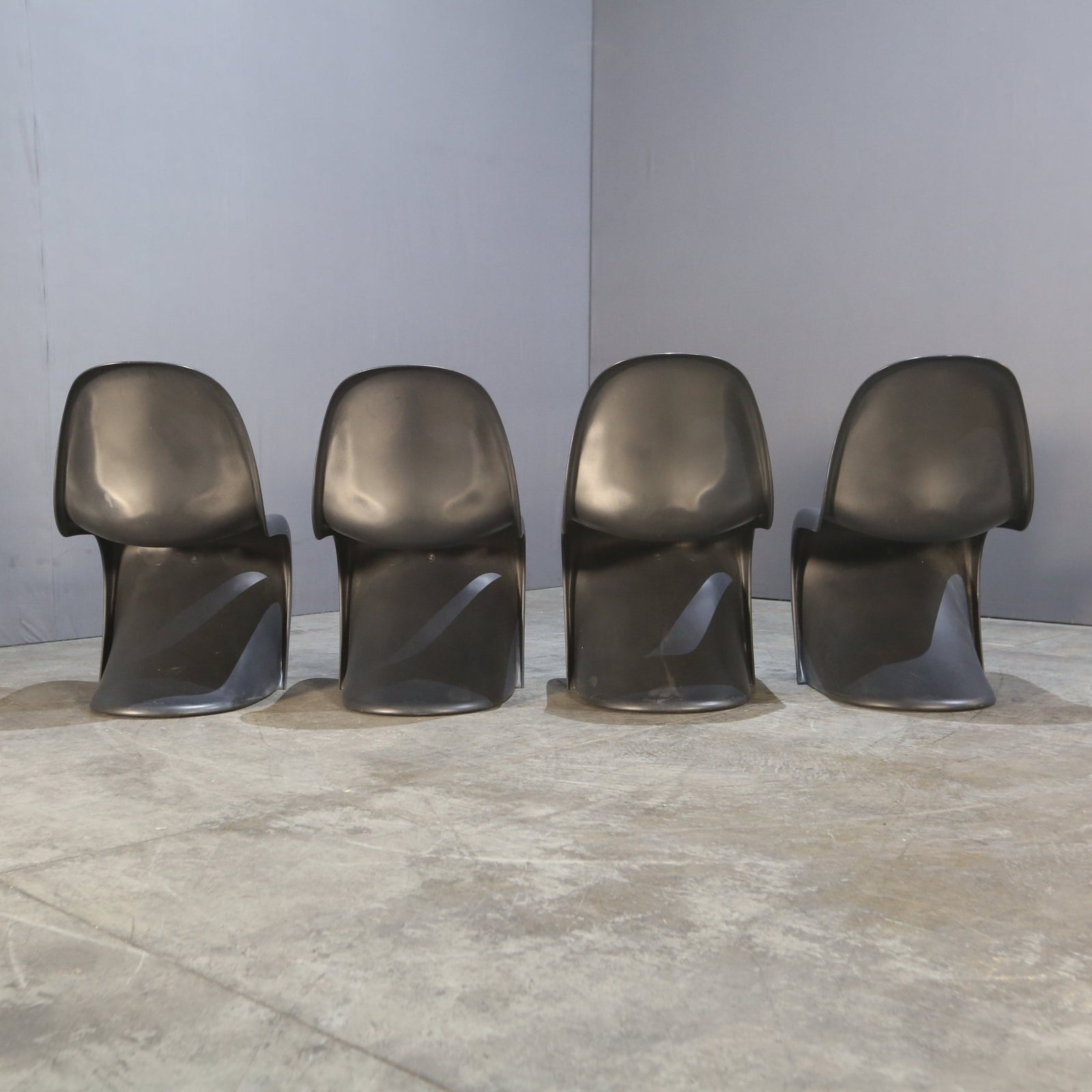 Vitra Panton Chair by Verner Panton @ REHAUS