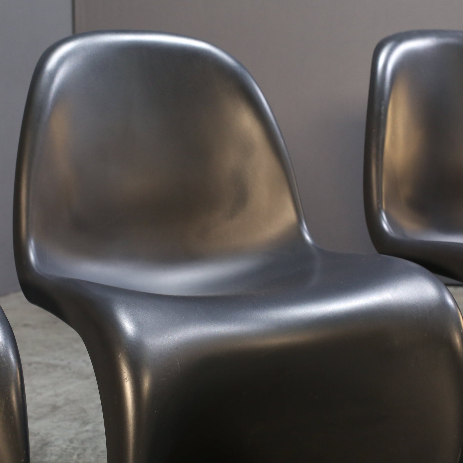 Vitra Panton Chair by Verner Panton @ REHAUS