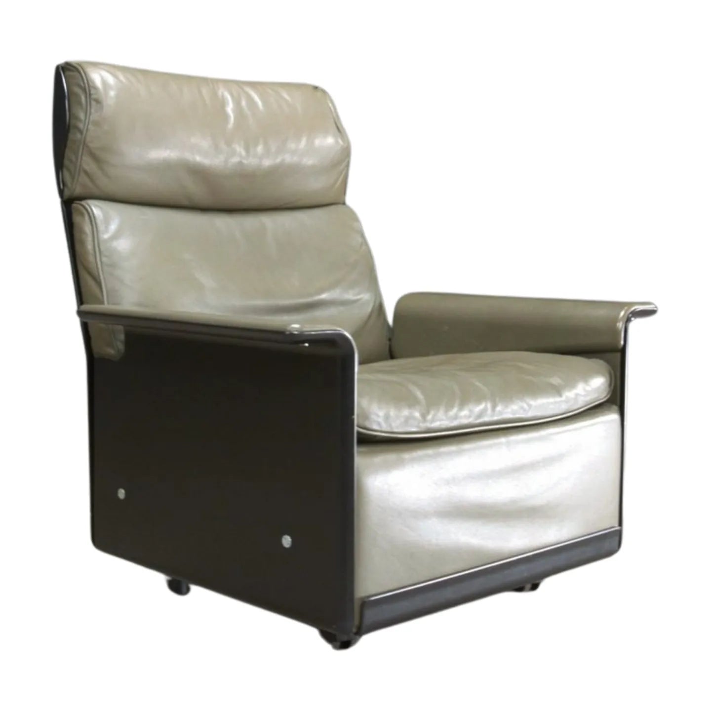 Vitsoe High Back 620 Chair by Dieter Rams @ REHAUS