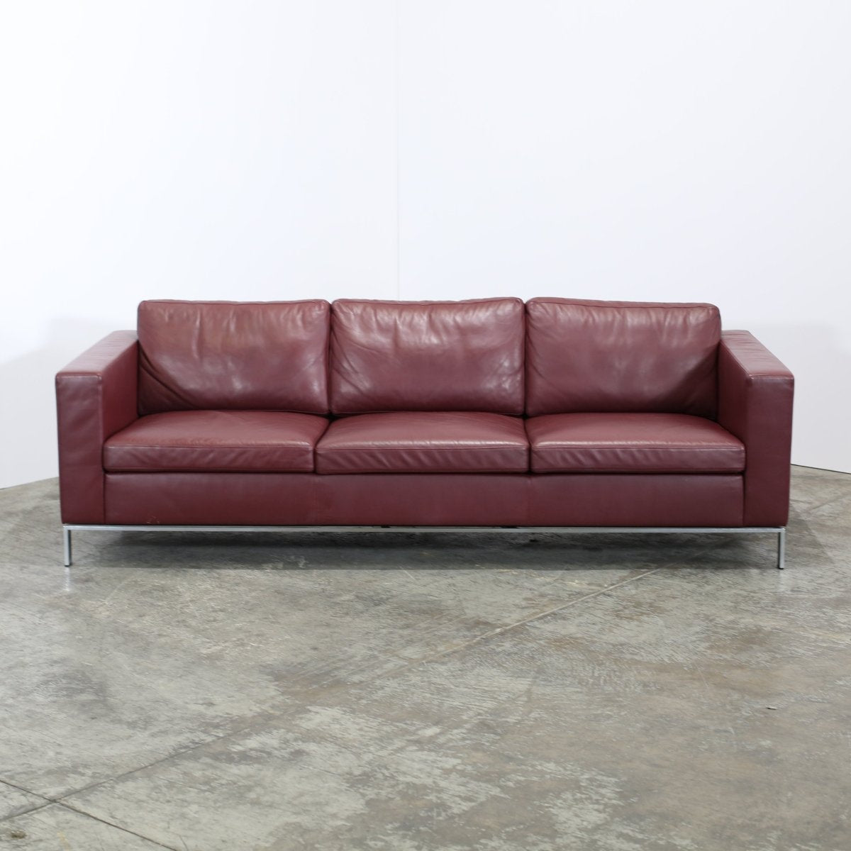 Walter Knoll Foster 500 Sofa by Norman Foster @ REHAUS
