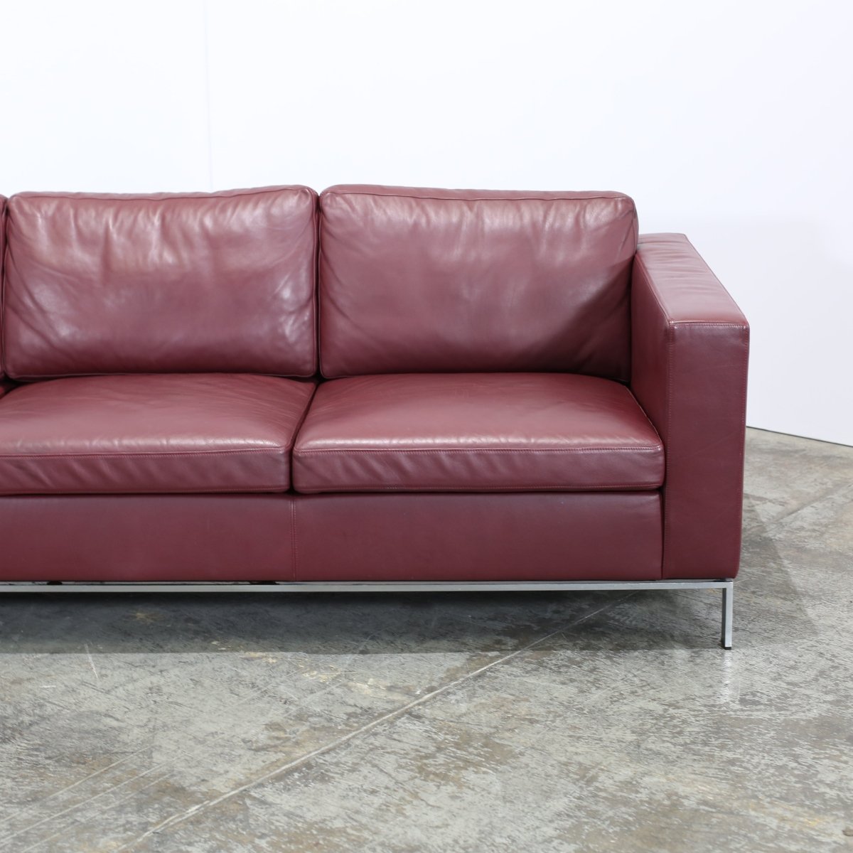 Walter Knoll Foster 500 Sofa by Norman Foster @ REHAUS