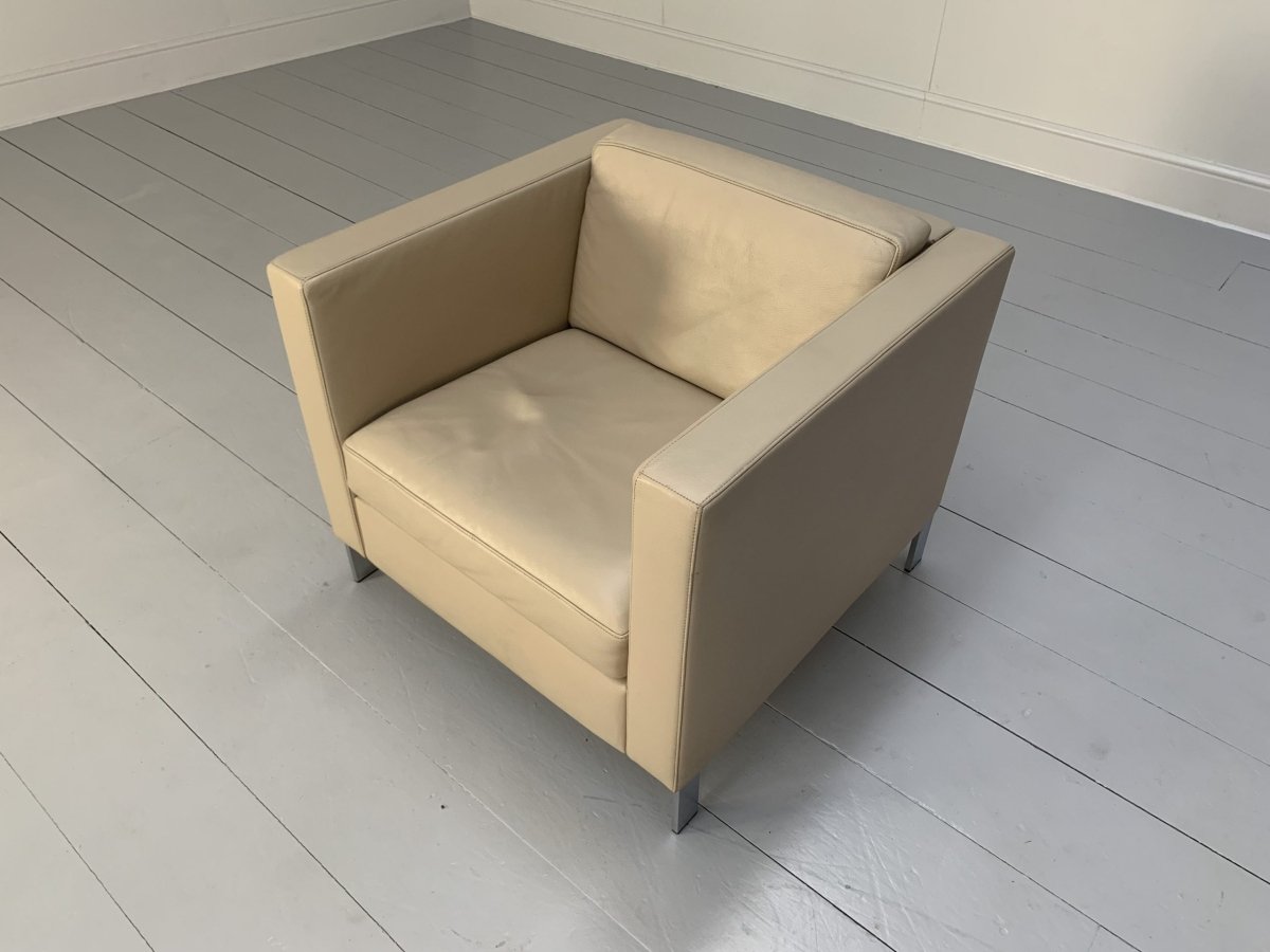 Walter Knoll Foster 500.10 Armchair - In Ivory Leather @ REHAUS