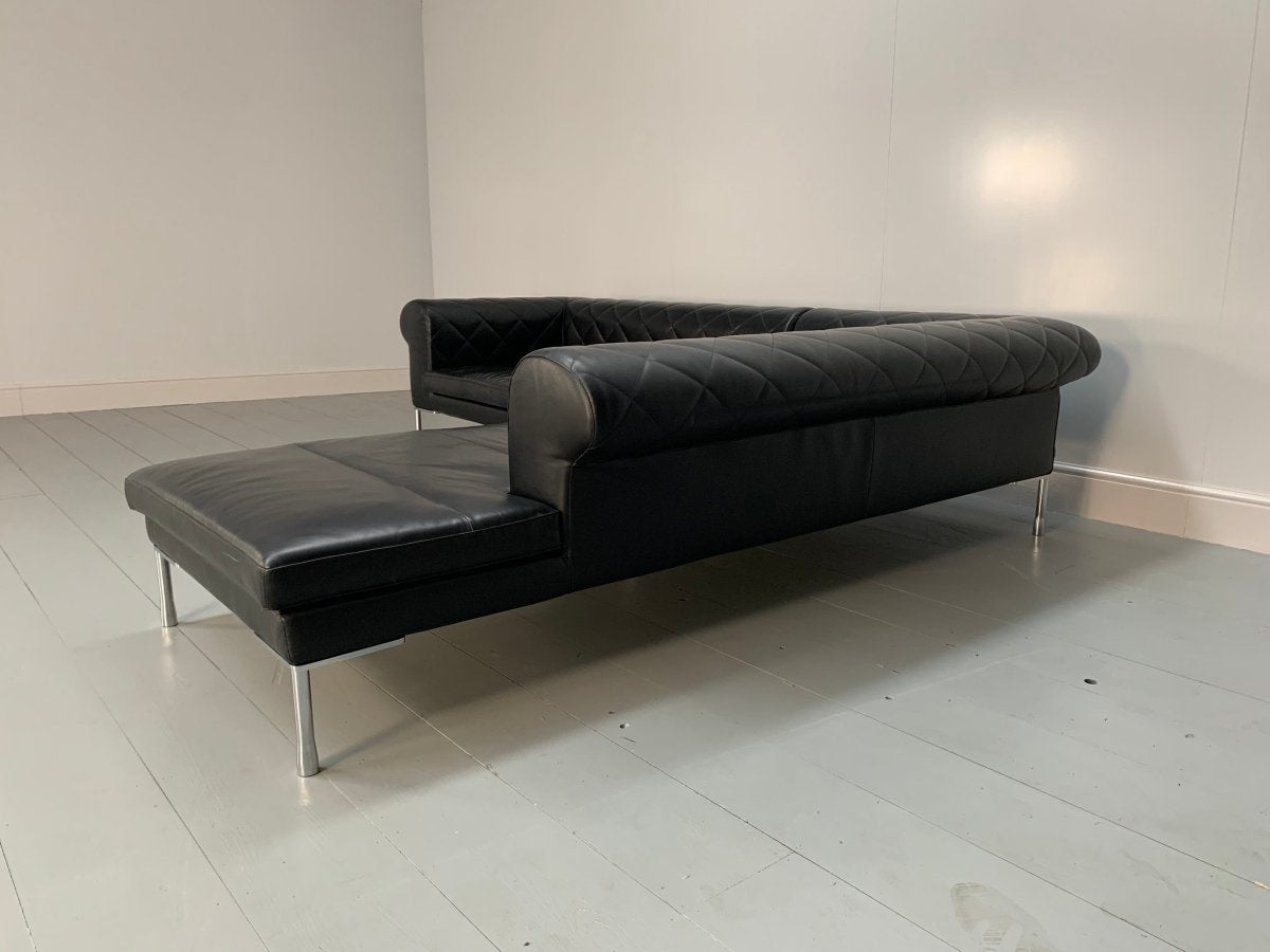 Zanotta 1320 Barocco Sofa - L - Shape 5 - Seat - In Black Pelle Leather @ REHAUS