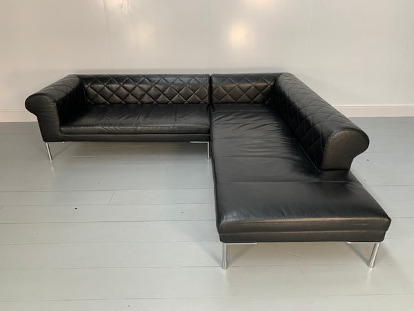 Zanotta 1320 Barocco Sofa - L - Shape 5 - Seat - In Black Pelle Leather @ REHAUS