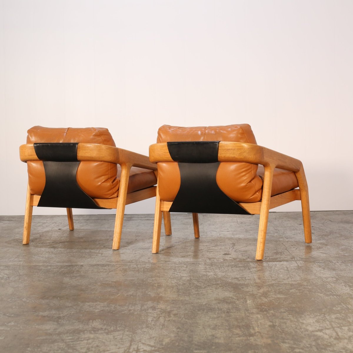 Zeitraum Friday 1 Lounge Chair by Formstelle @ REHAUS